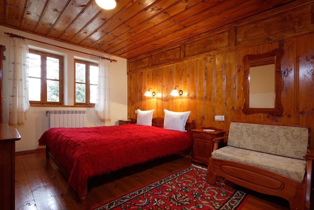 Yovina House Zheravna Ruang foto